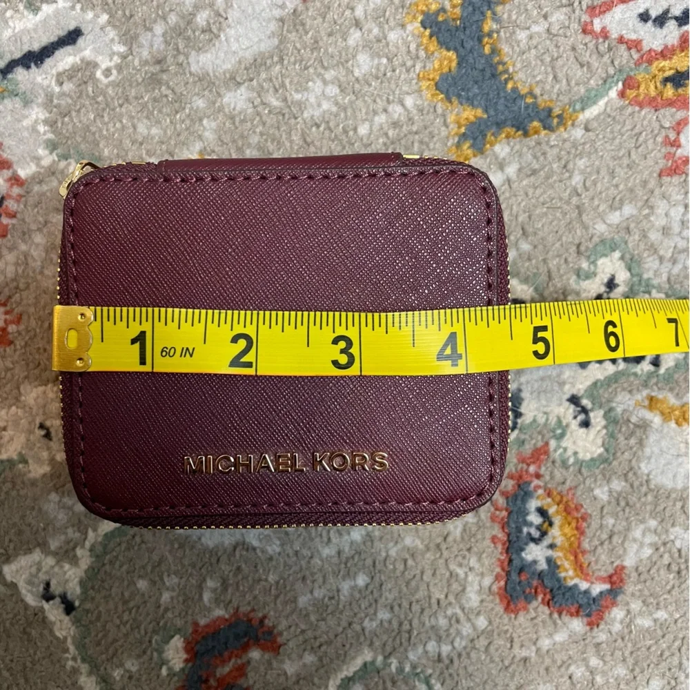 Michael Kors Travel Jewelry Case - Picture 4 of 6